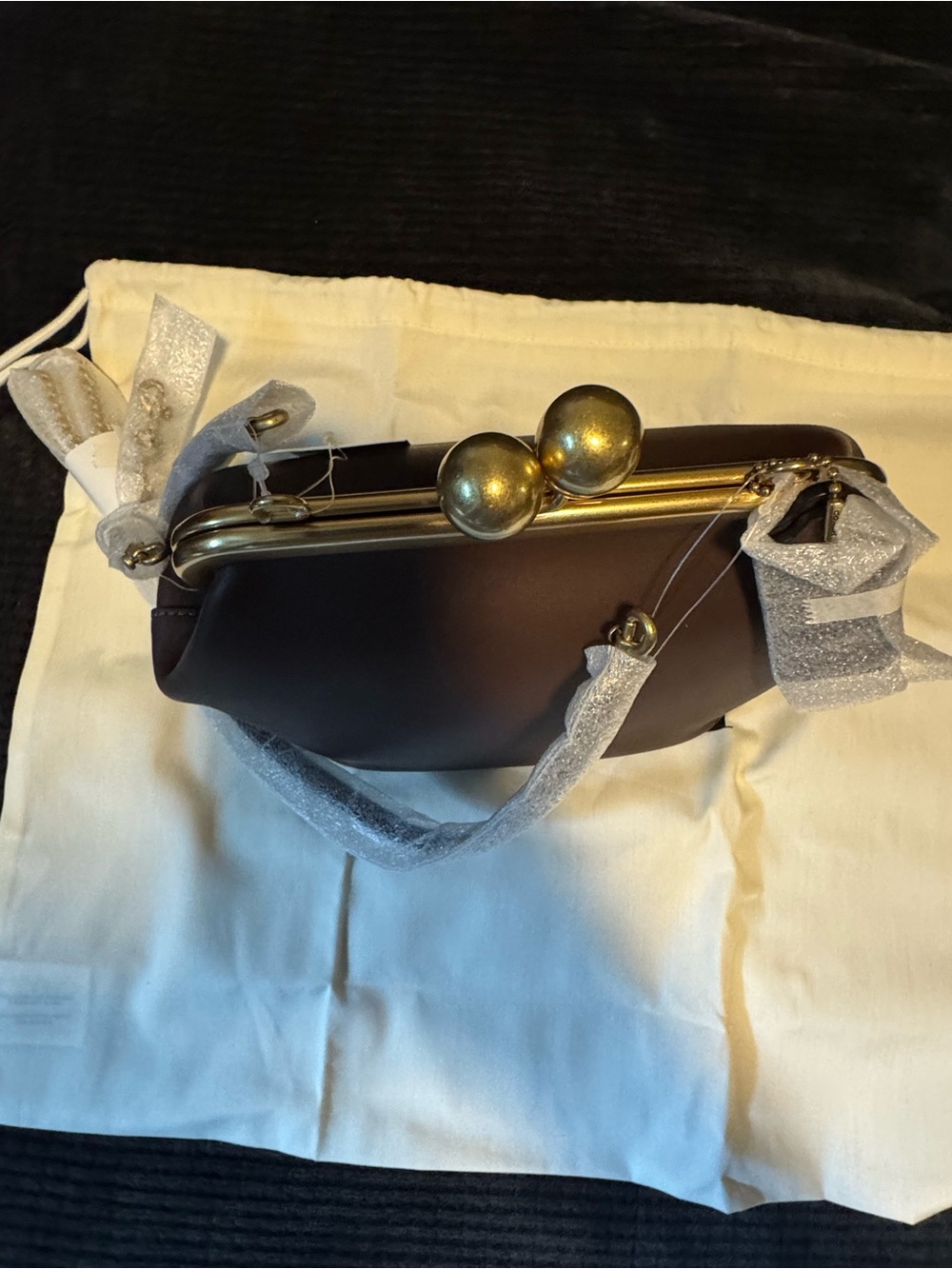 Coach Maple Leather Kisslock Frame Bag 16 with Gold Hardware - Picture 3 of 5